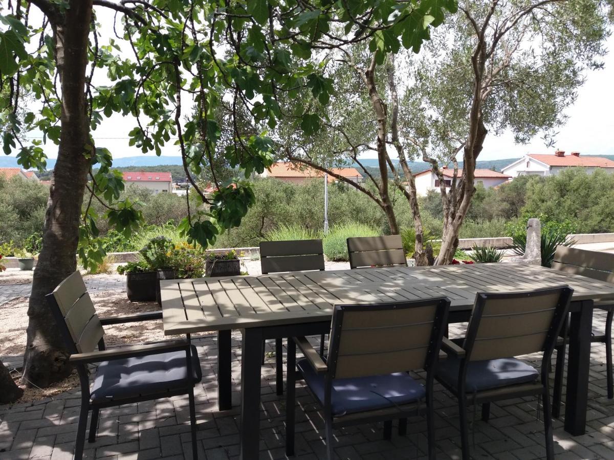 Apartmani Alma Punat Bagian luar foto